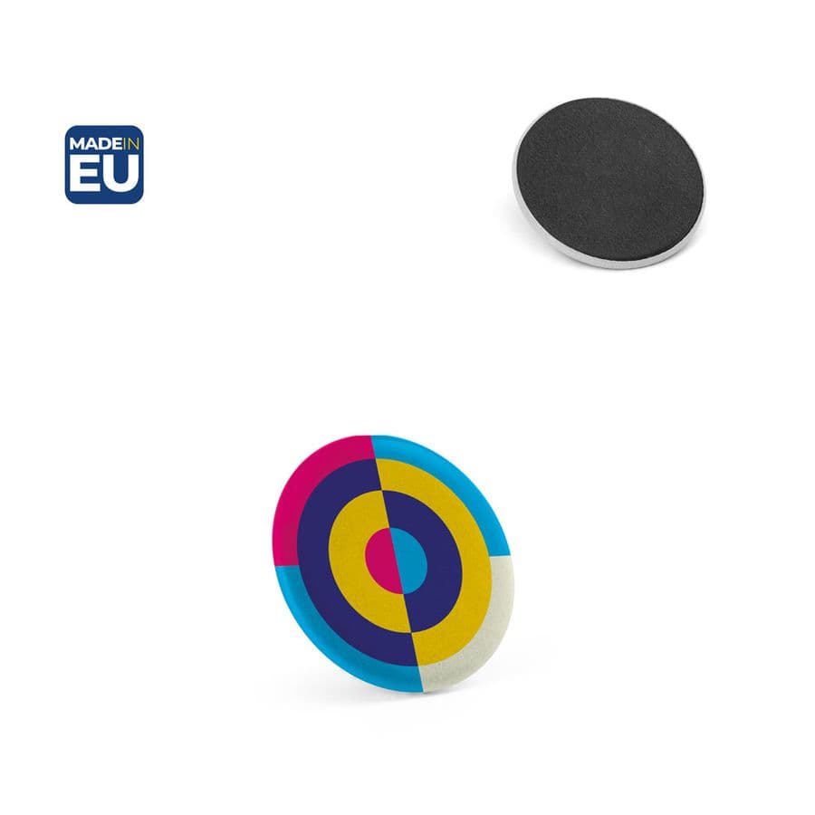 Button P'IN 2. Button P'IN 2. Magnetknappmärke