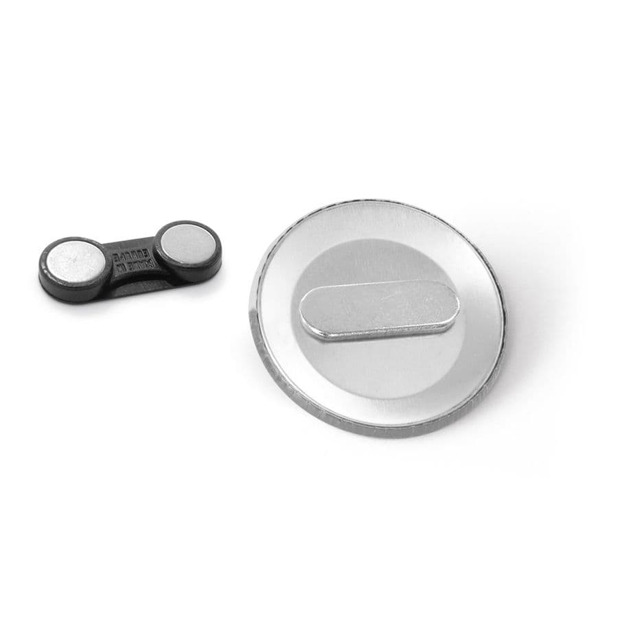 Button P'IN 11. Button P'IN 11. Knappmärke med dubbel magnetisk lås