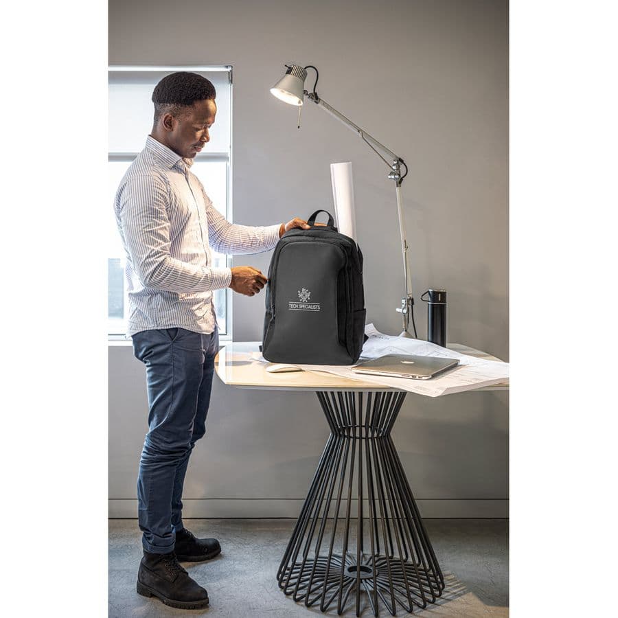 DRAMMEN. Laptopryggsäck i högdensitet 600D återvunnen polyester