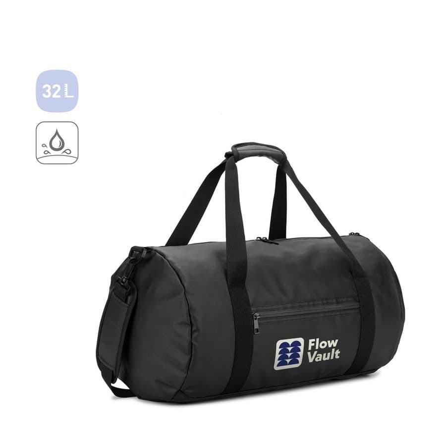 OSASCO SPORT. Cylindrisk sportväska i högdensitets 600D återvunnen polyester med sidofack för skor
