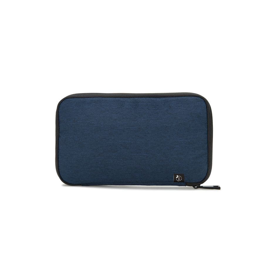 Newcastle BAG. Organisationsväska i högdensitets 600D återvunnen polyester med rymligt huvudfack för tekniska tillbehör