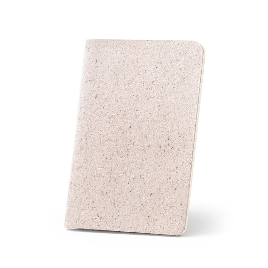 ORGANIC SOFT. A6 anteckningsblock med flexibelt omslag tillverkat av ekologiskt elefantmaterial (80%) Ljus naturfärg