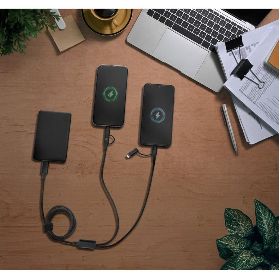 BERTOZZI. Supersnabb 6-i-1 USB-kabel i återvunnen aluminium (20 %) och återvunnen PET (4 %)