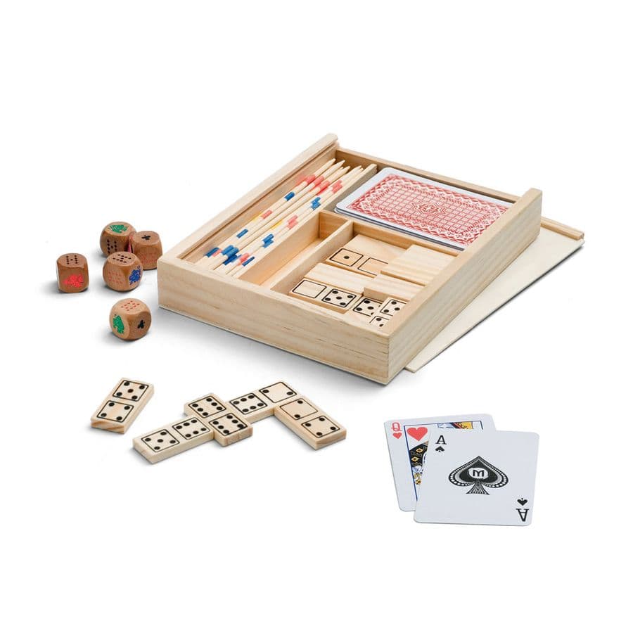 PLAYTIME. 4 i 1 spelset