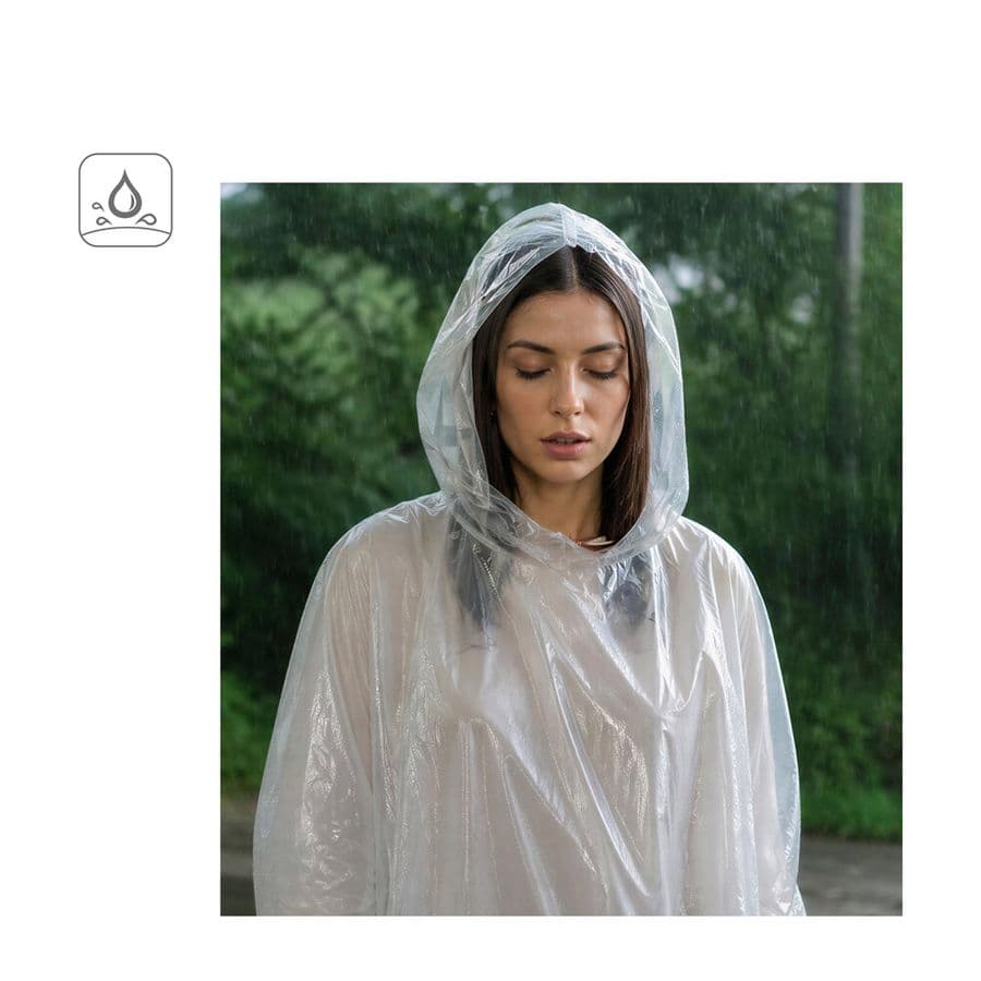 SANDRA. Vattentät poncho