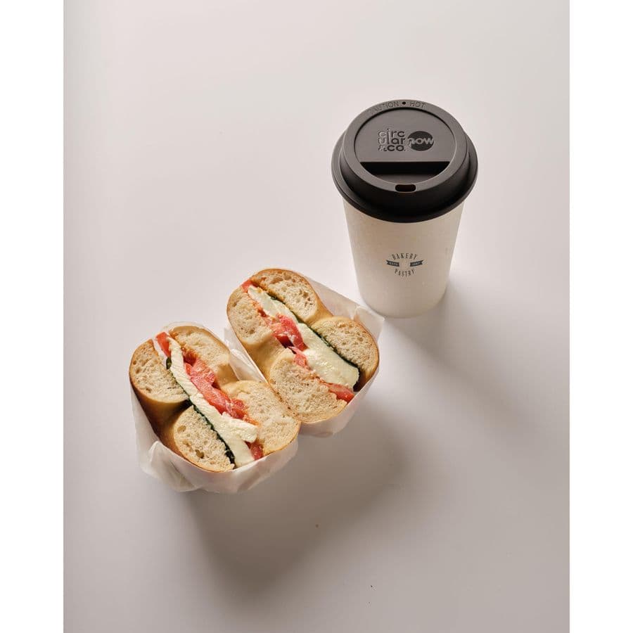 Circular&Co Recycled Now Cup Black Lid 340 ml coffee cup