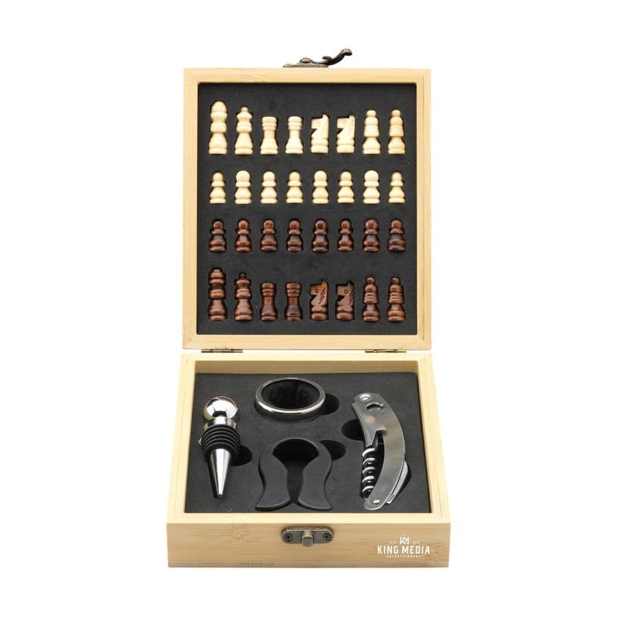 Wooosh ChessMate wine gift set