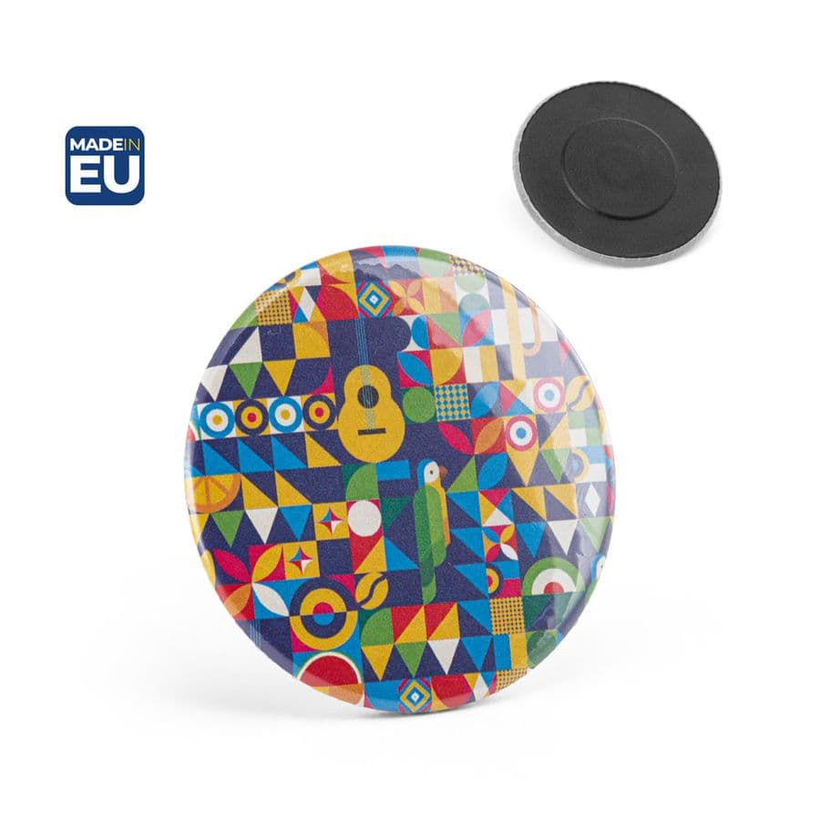 Button P'IN 10. Button P'IN 10. Magnetknappmärke