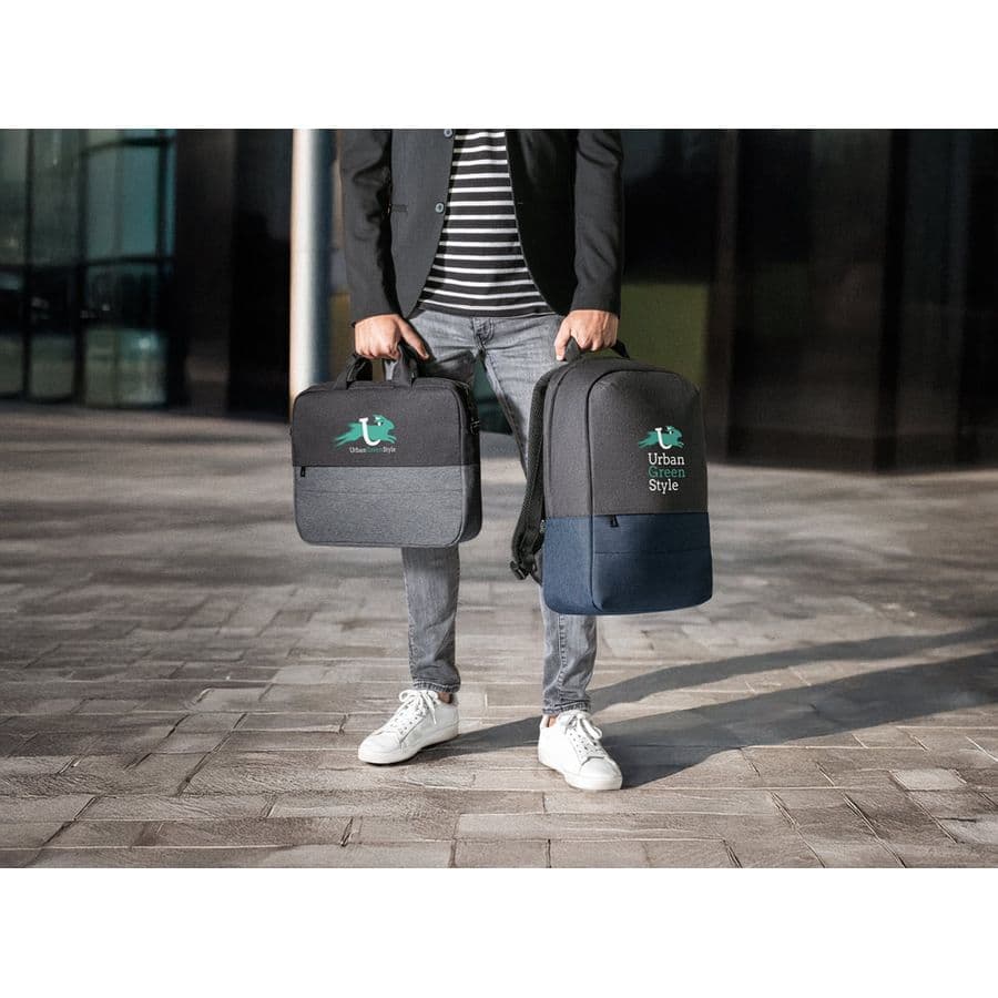 GENOA BPACK. Stöldskyddsryggsäck i 600D återvunnen polyester med hög densitet