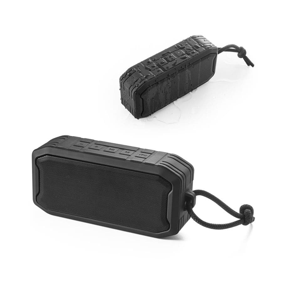 SHEERAN. Bärbar 10W högtalare med IPX7 och 9h batteritid på 100 % Återvunnen ABS