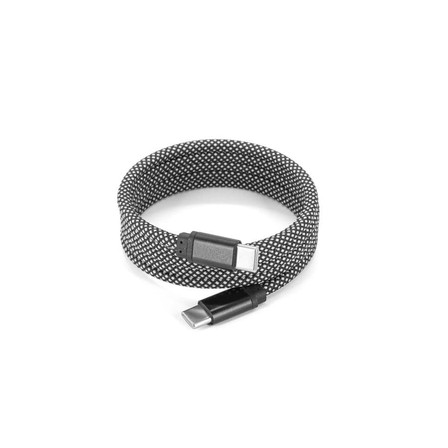 NADELLA. USB-C till USB-C-kabel med flätad polyestersladd (60 W) och ett magnetiskt system för enkel upplindning