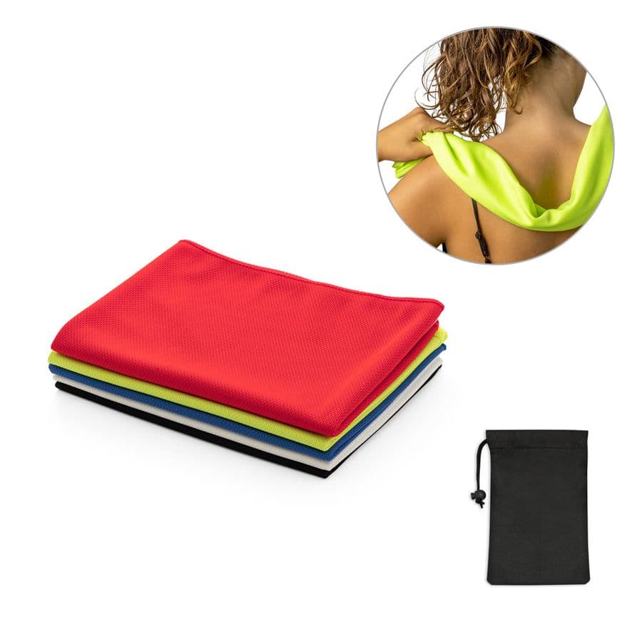 BERNAL. återvunnen polyester (100% rPET) fitness kylhandduk med non-woven påse