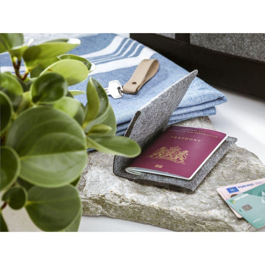 Identify GRS RPET Felt passport holder